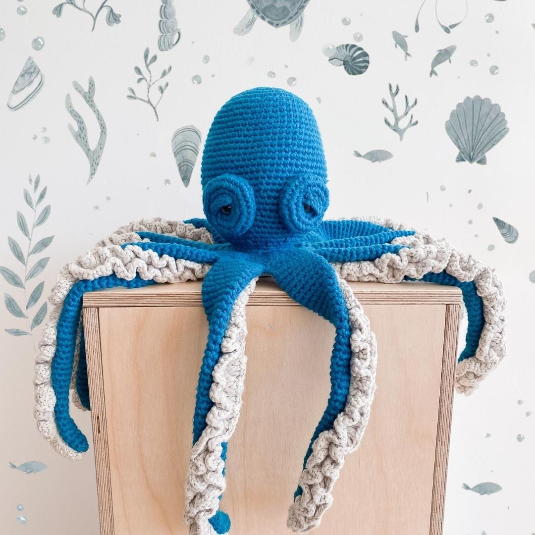 Zelda The Octopus- Lagoon Teal