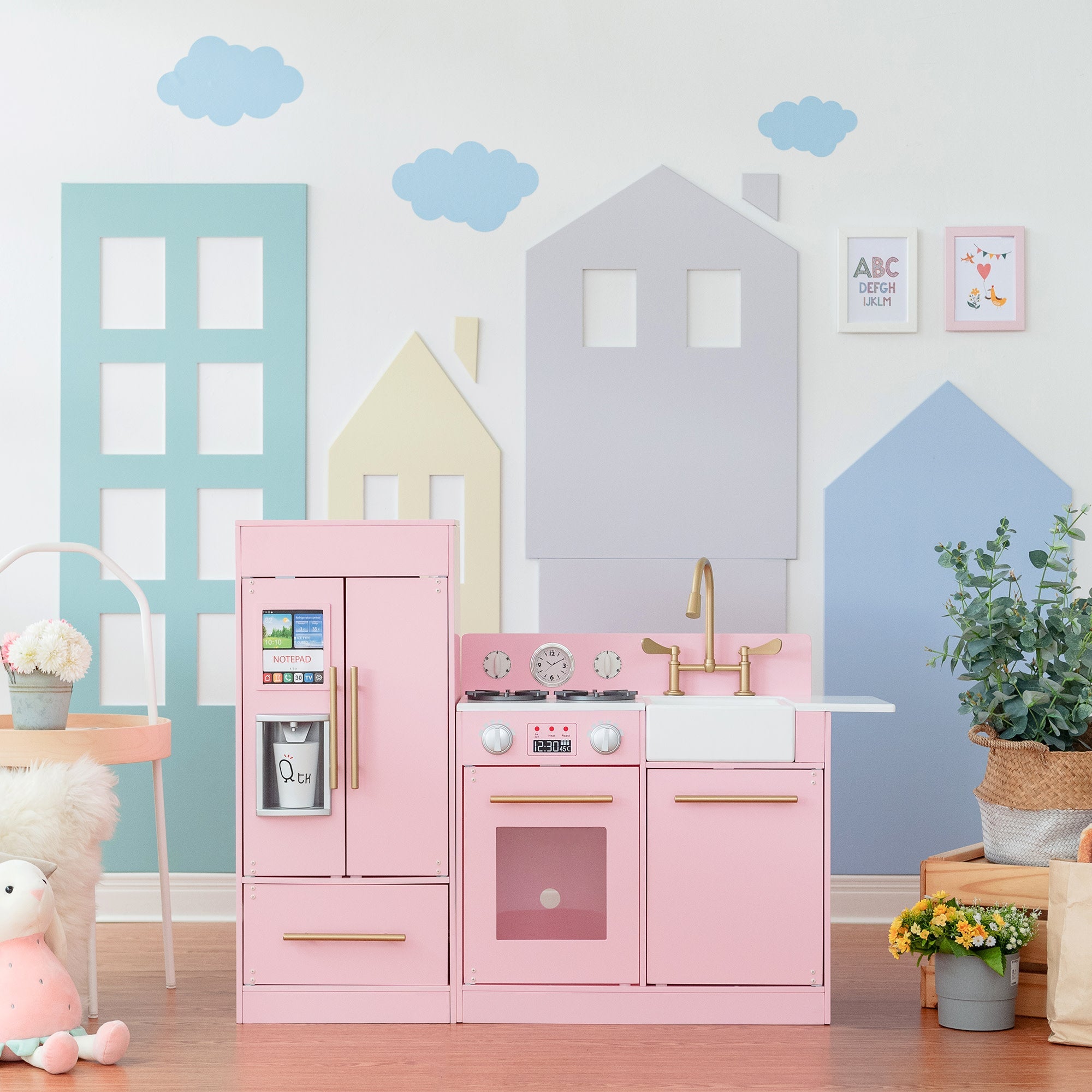 Little Chef Charlotte Play Kitchen & Refrigerator Set, Pink