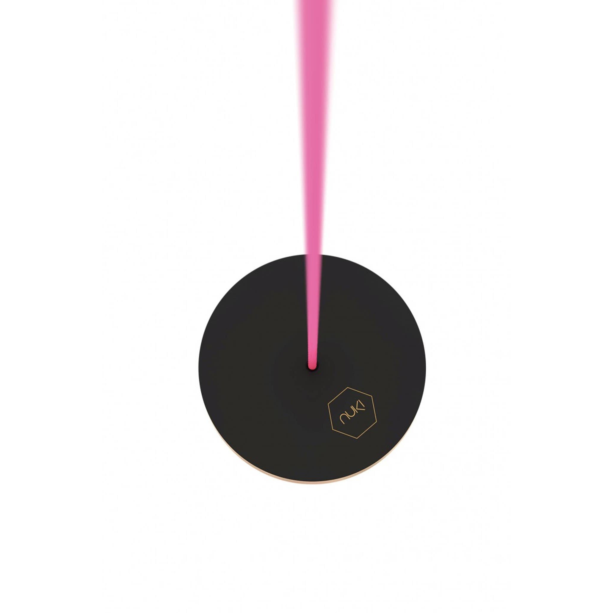 Nuki Round Black Swing