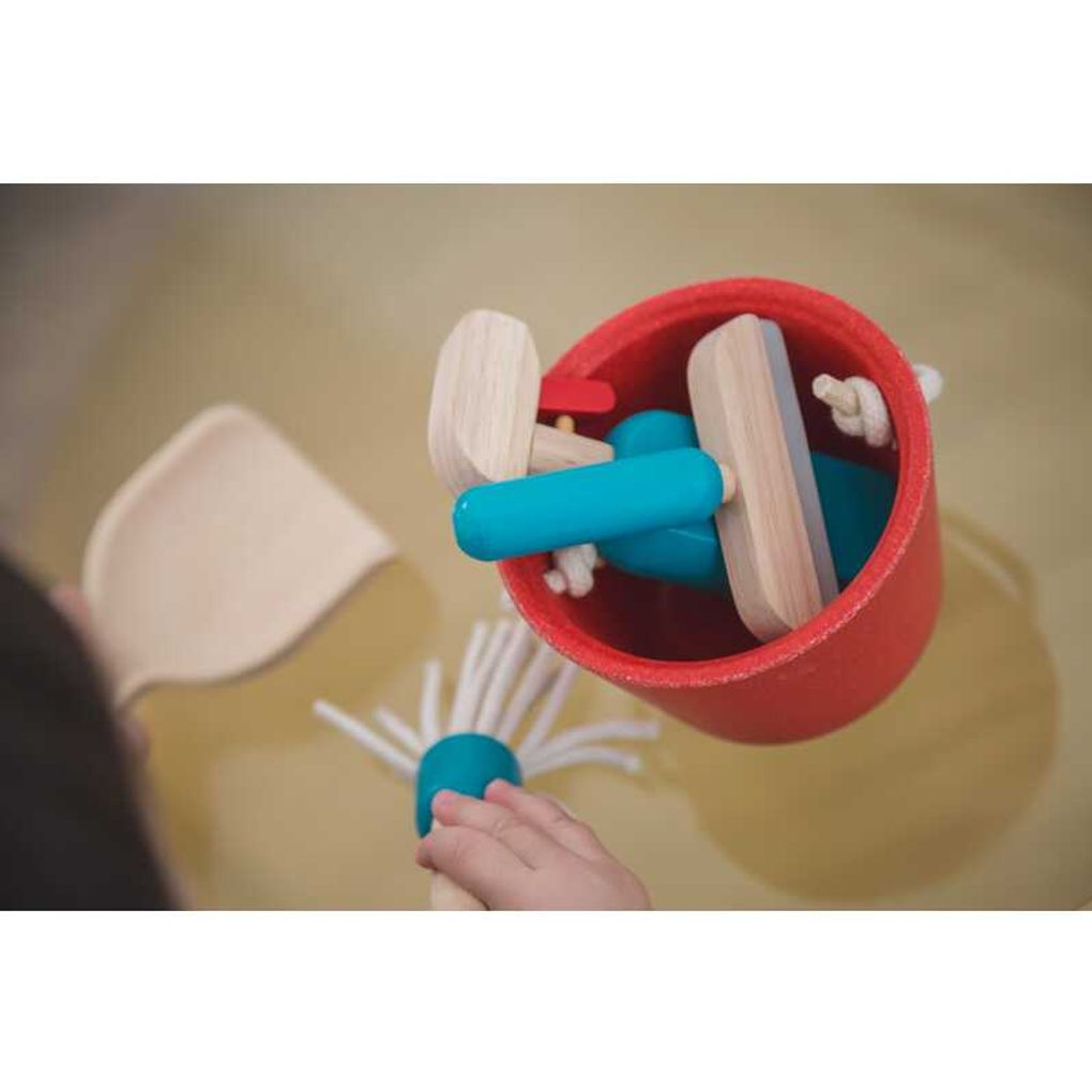 PlanToys Cleaning Set Pretend Profession