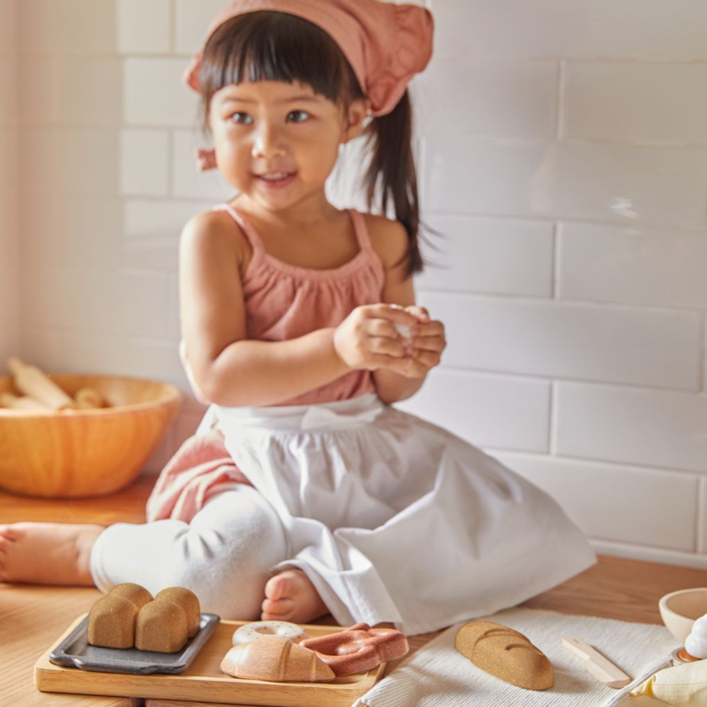 PlanToys Bread Set Play Food