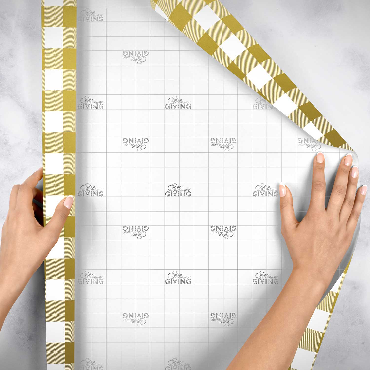 B716e Gold White Plaid Gift Wrapping Paper Backside 