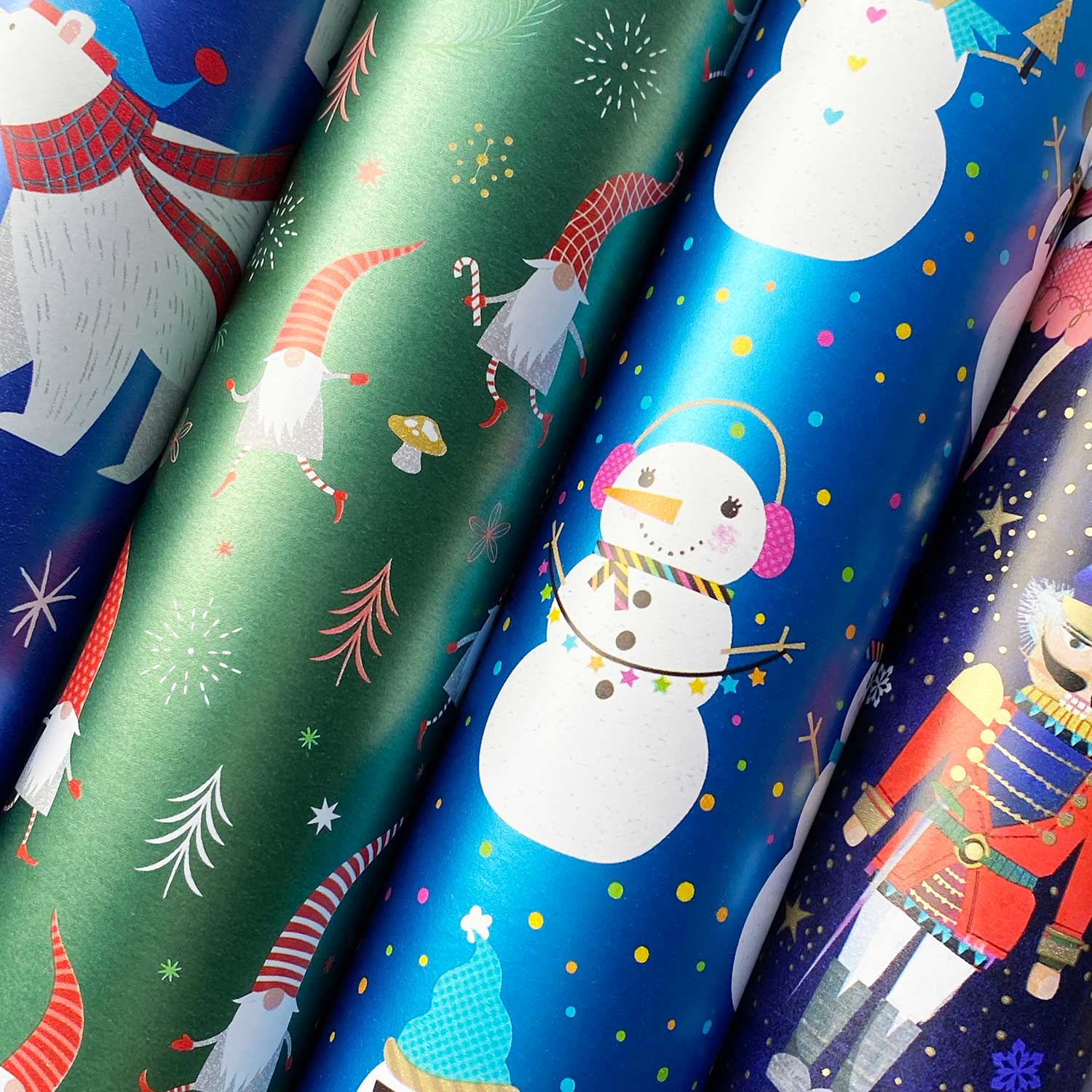 Christmas Wrapping Paper Roll Bundle with Cut Lines on Reverse