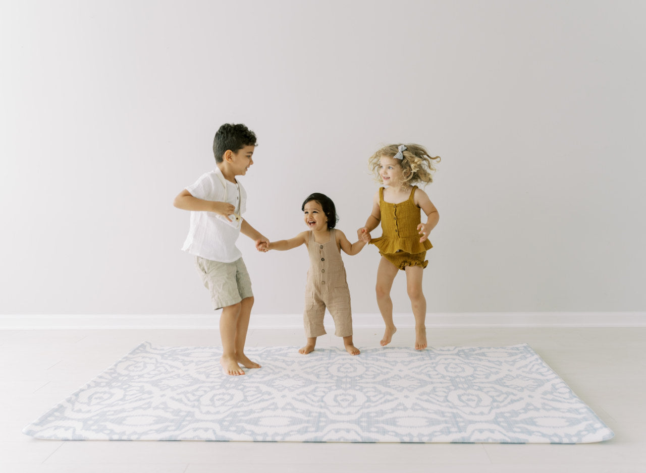 Play Mat  Emerson Ikat + Jack Stripe In Rainwash Blue