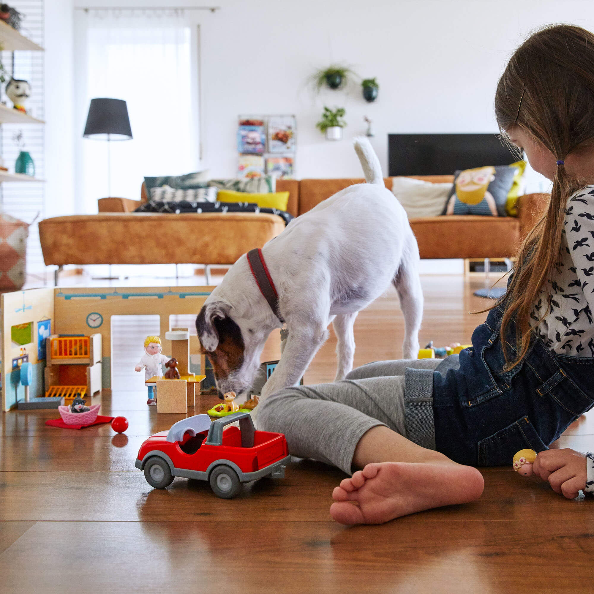 Little Friends Vet Clinic Play Set With Rebecca Doll