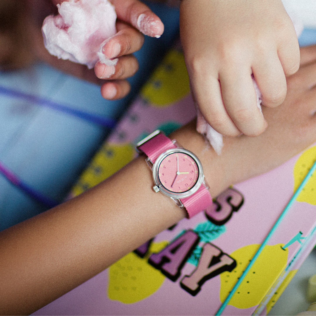 Millow Paris Millow Et'Tic Pink Watch For Children Watche