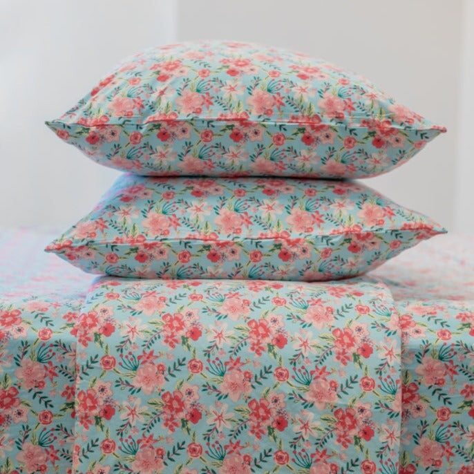 Quilted Blanket - Aqua Floral